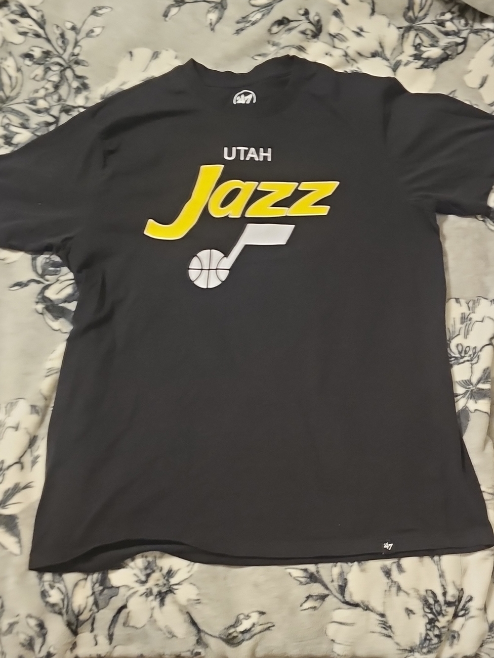 47 Brand Utah Jazz Black Tee with Yellow Logo Size L